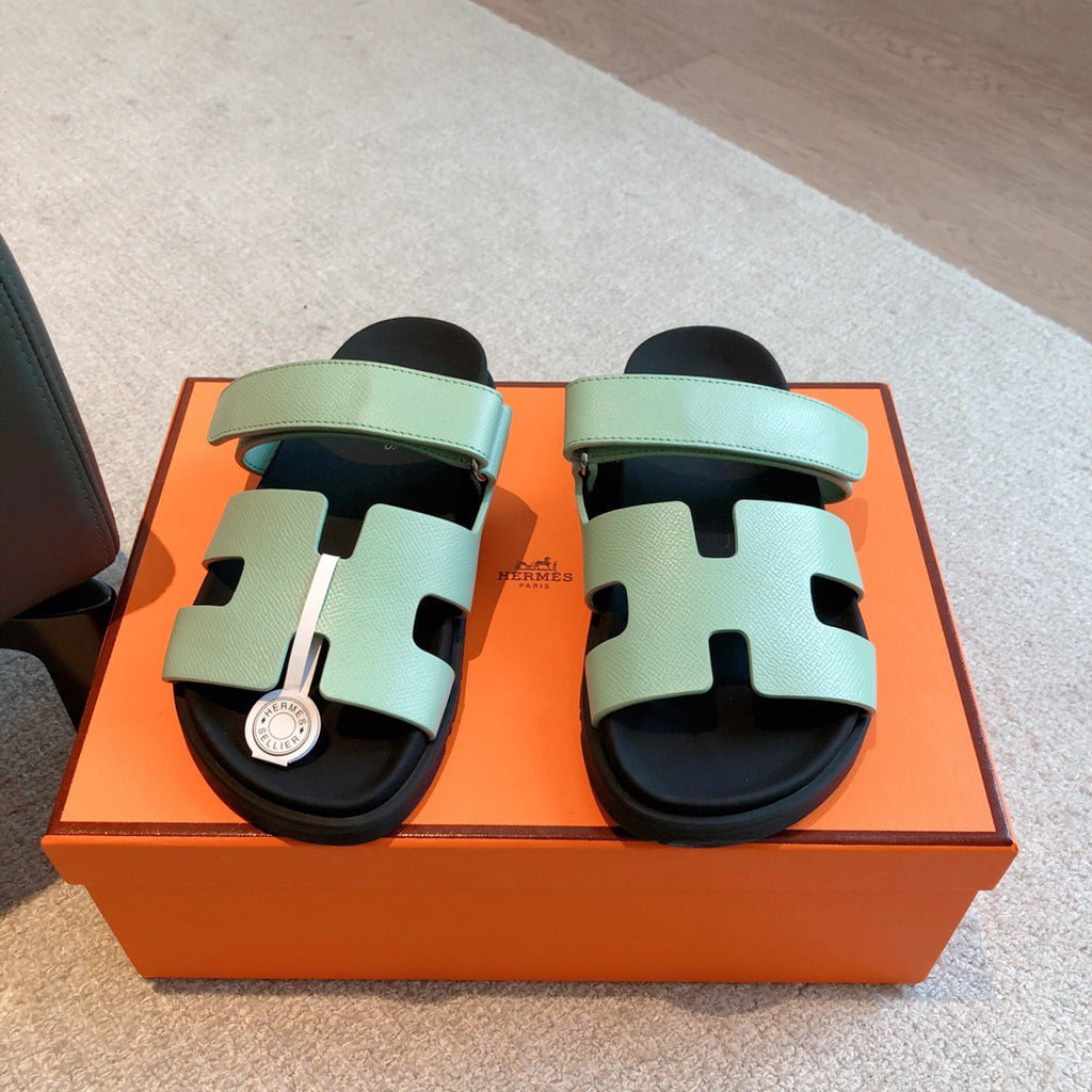 H slippers