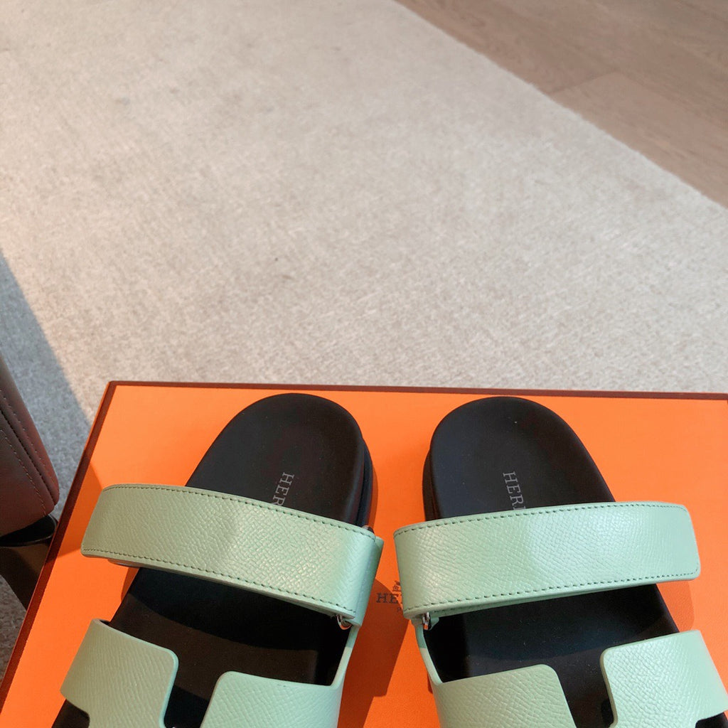 H slippers