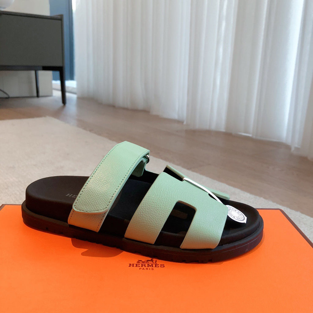 H slippers
