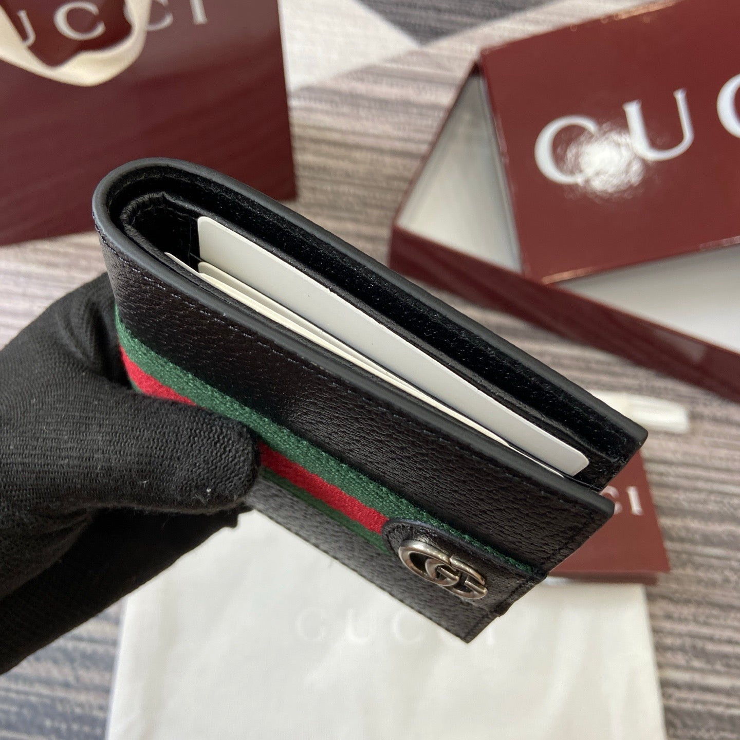 Gucci wallet