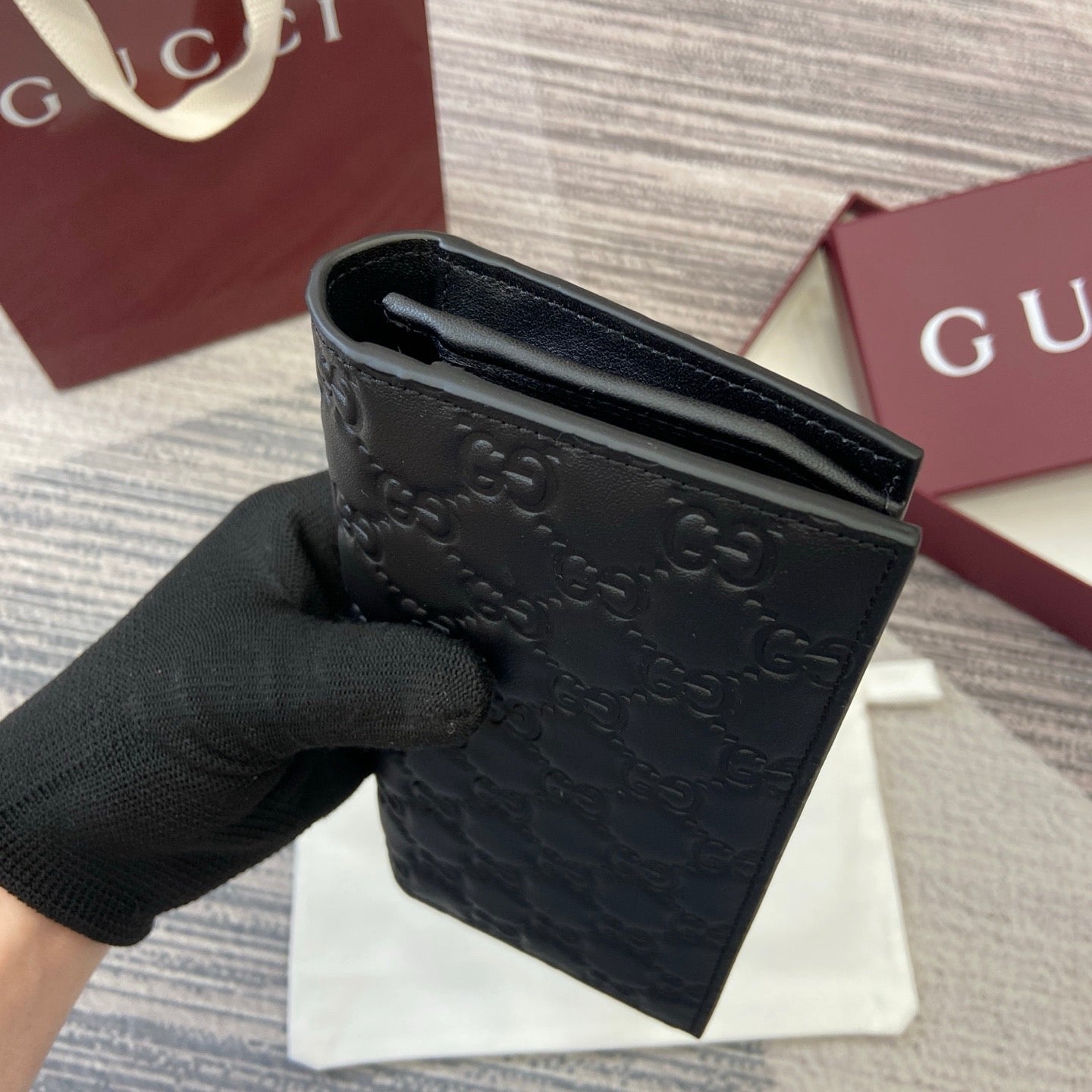 Gucci wallet