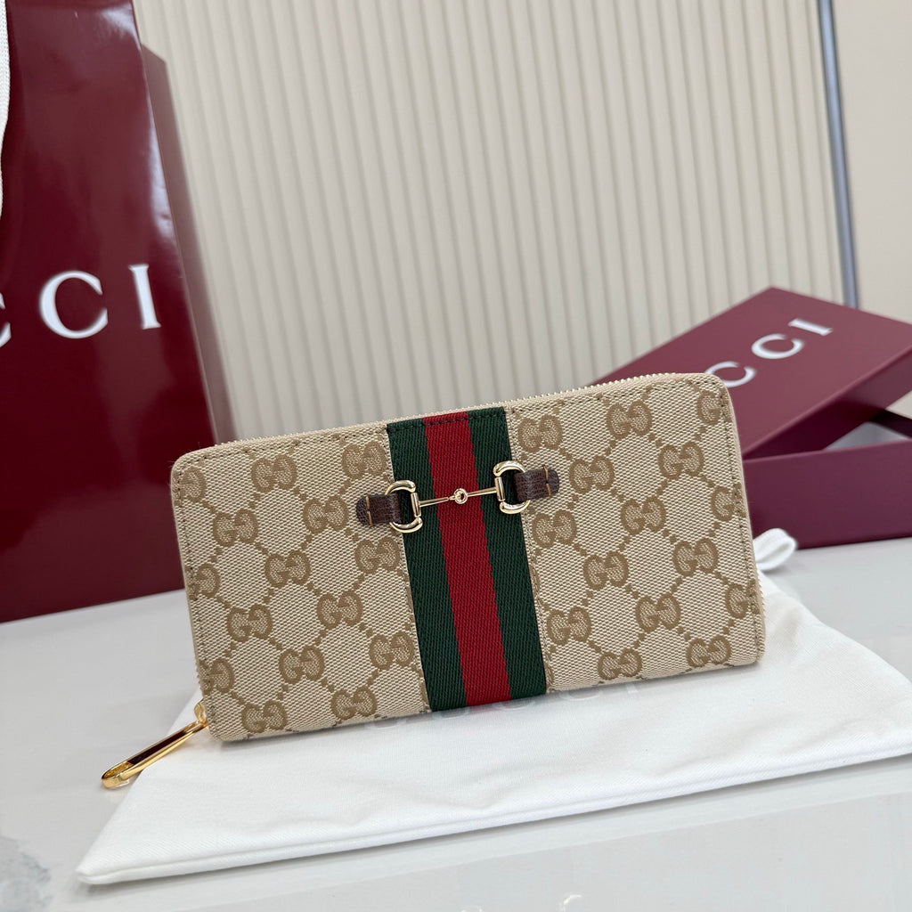 Gucci wallet
