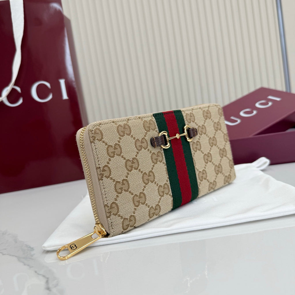 Gucci wallet