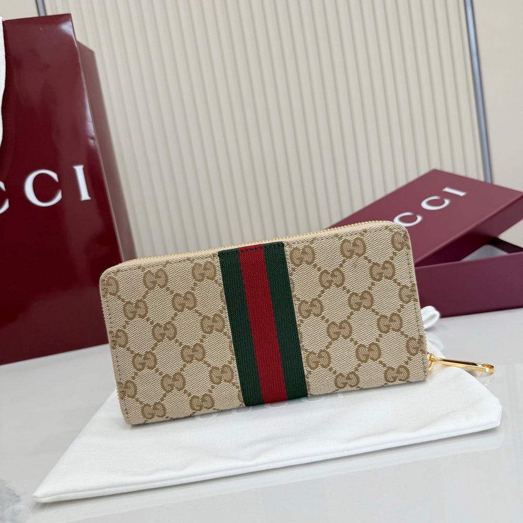 Gucci wallet