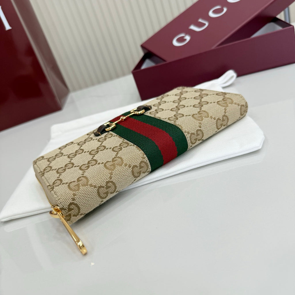Gucci wallet