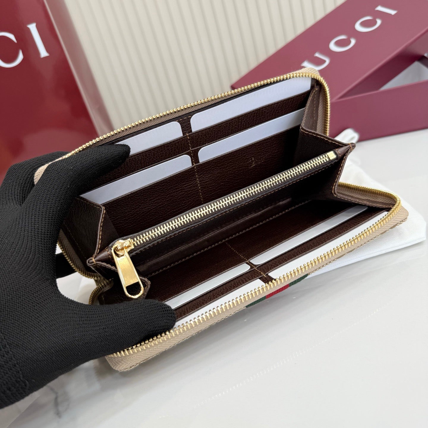 Gucci wallet