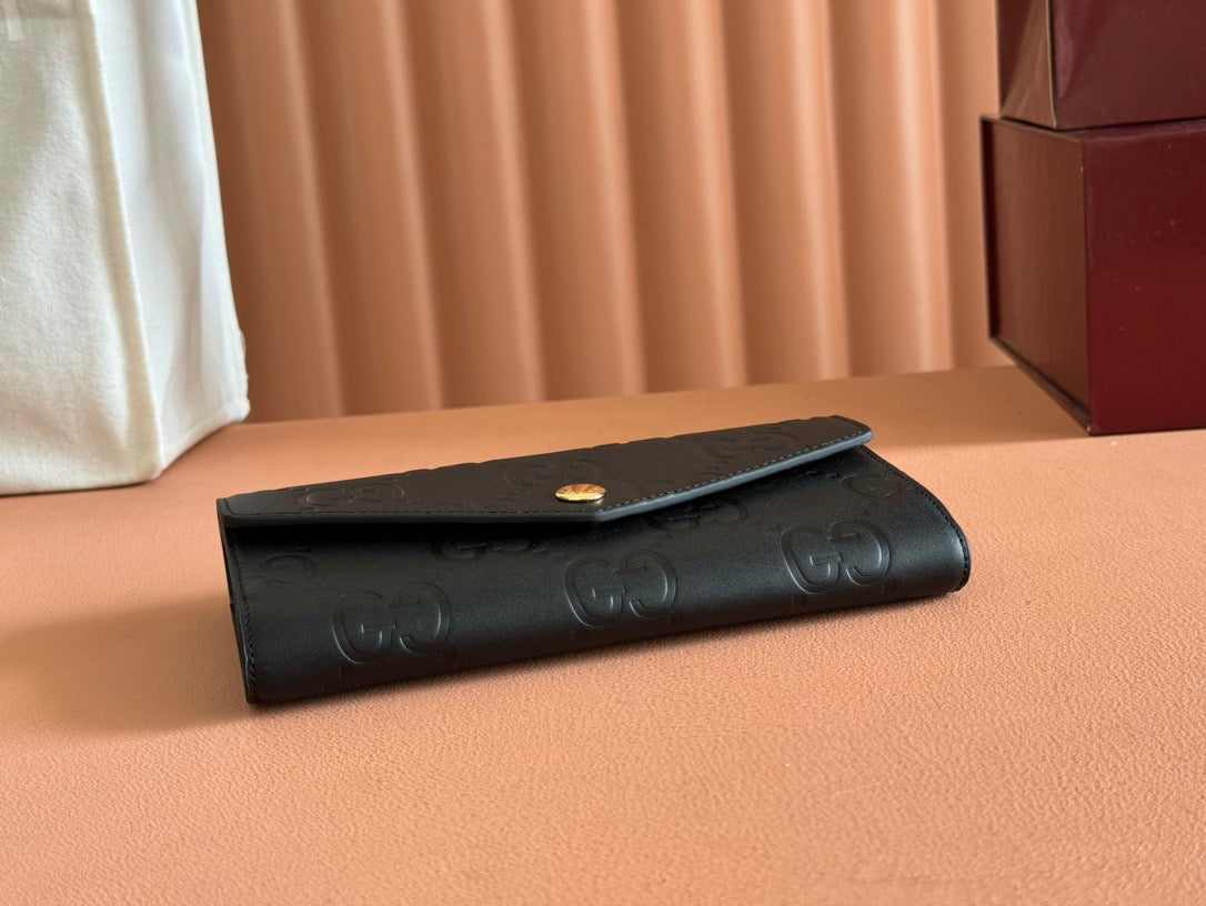 Gucci wallet