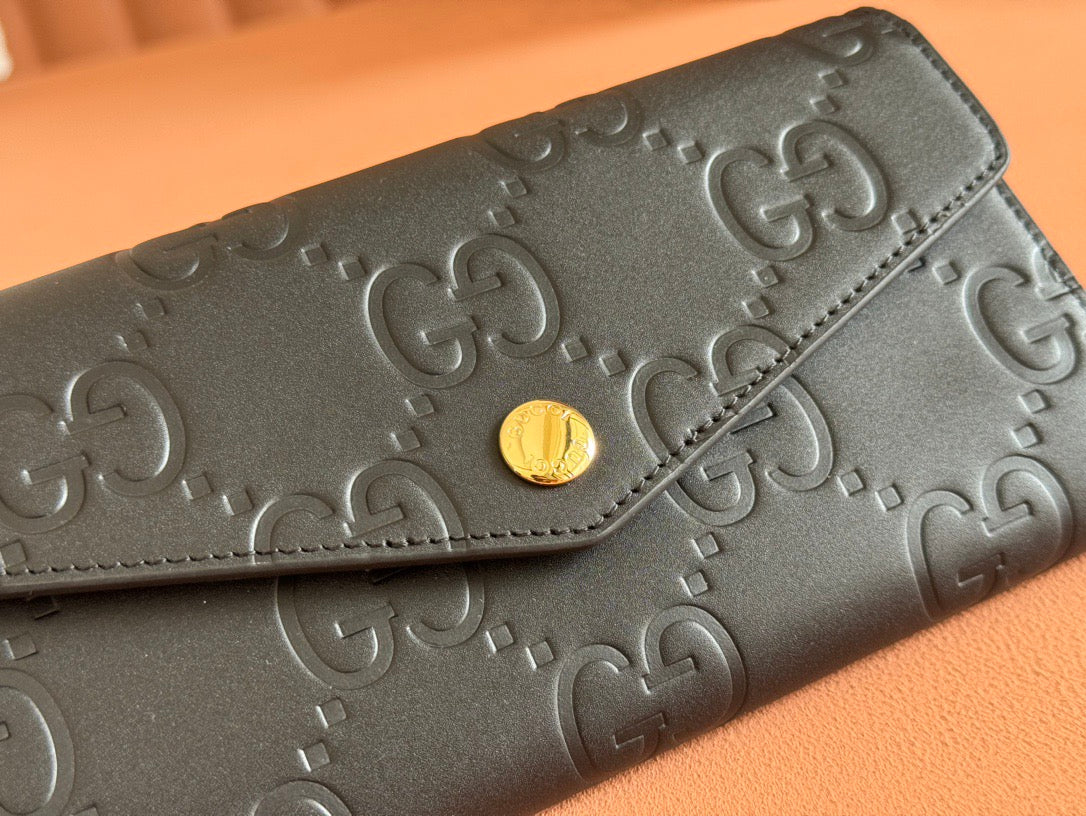 Gucci wallet
