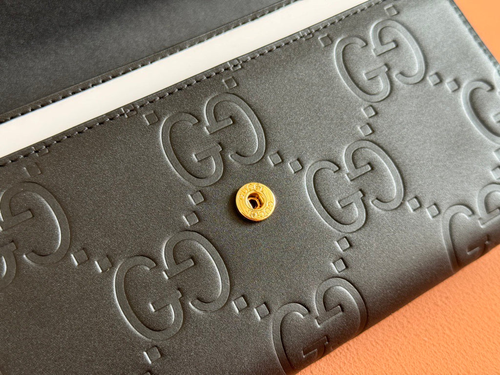 Gucci wallet