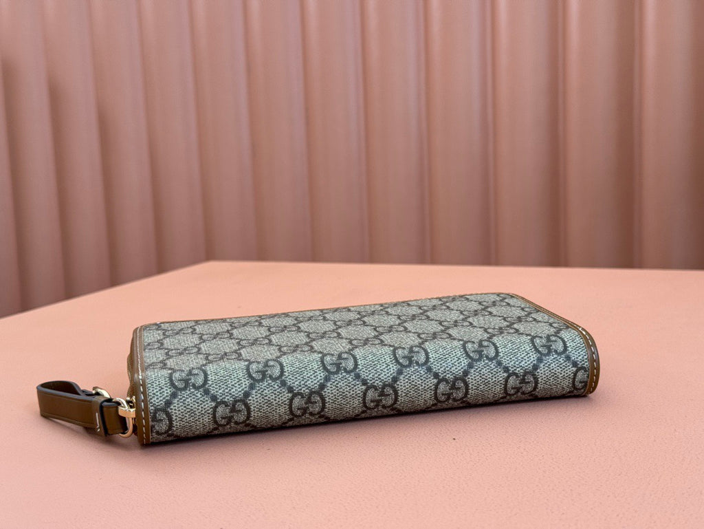 Gucci wallet
