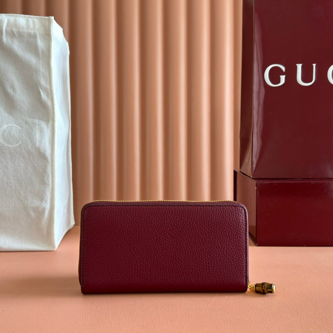 Gucci wallet