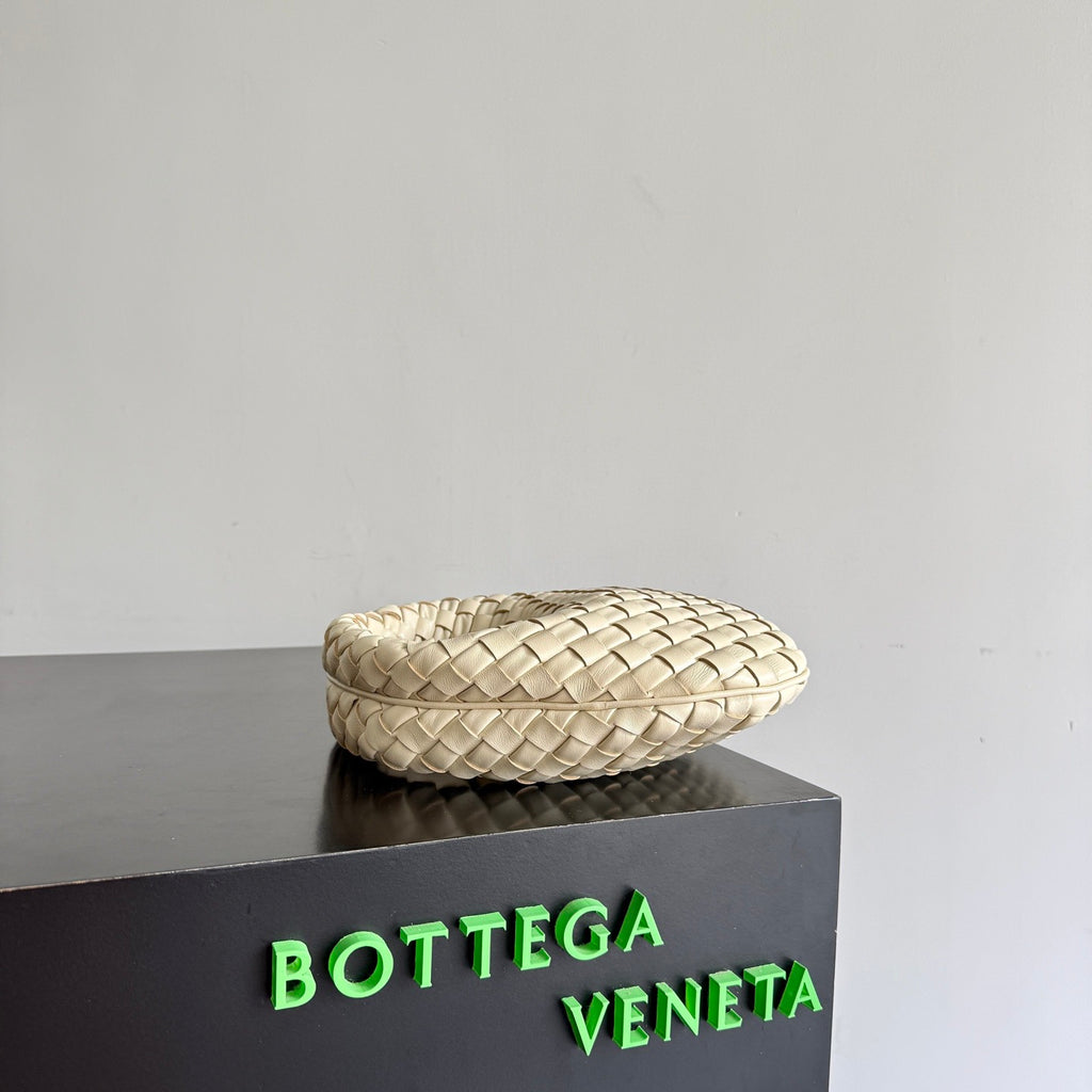 BV