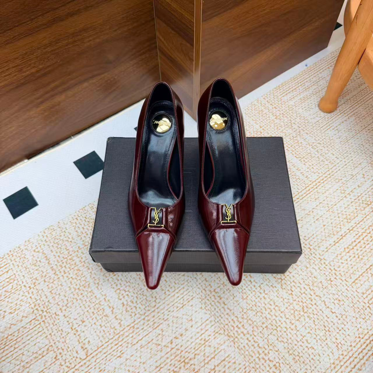 Ysl     Heels