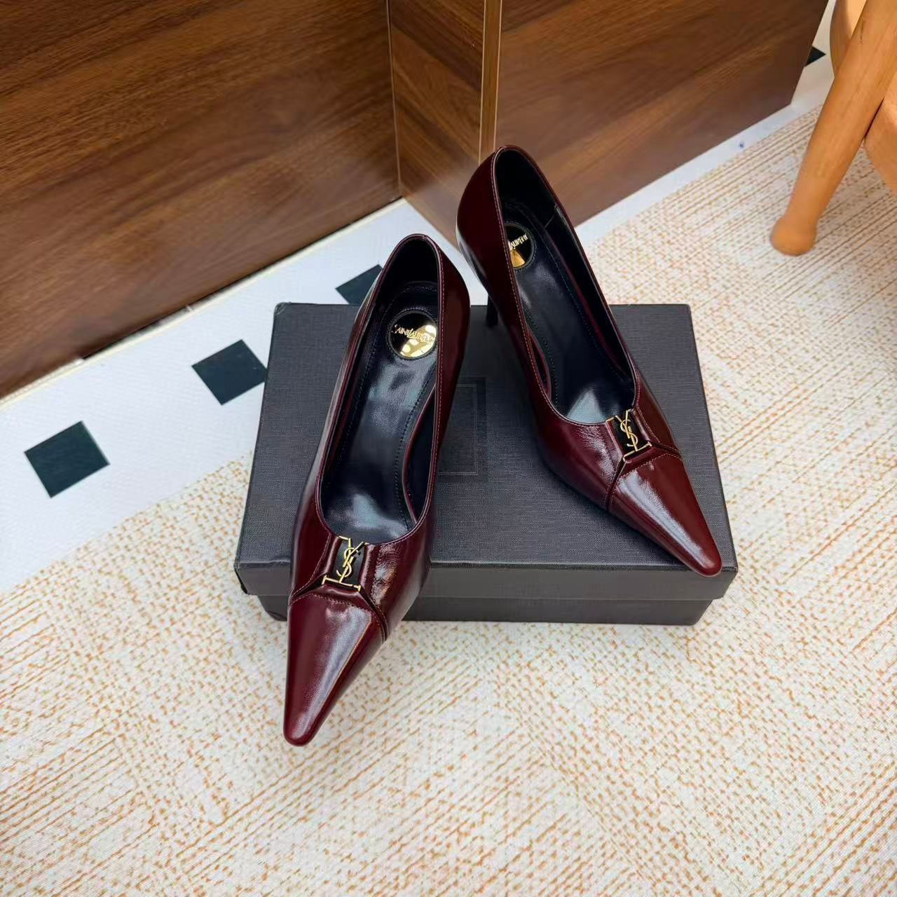 Ysl     Heels