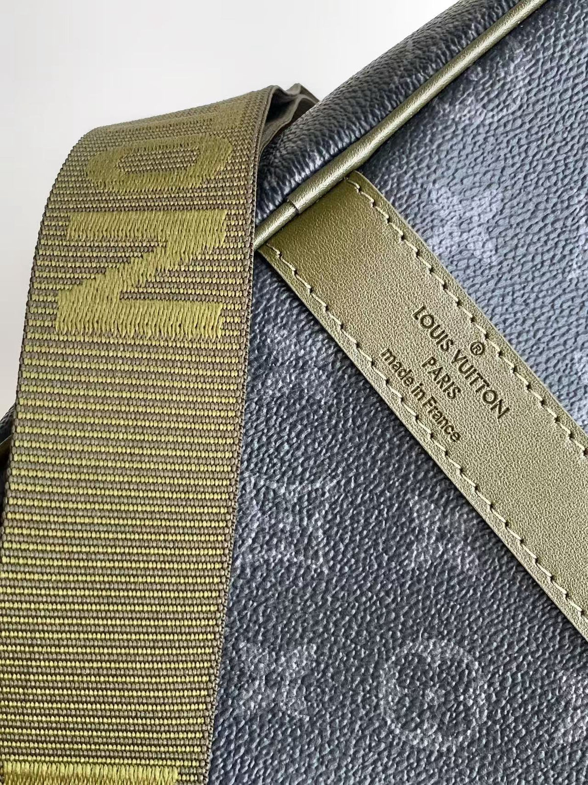 Lv