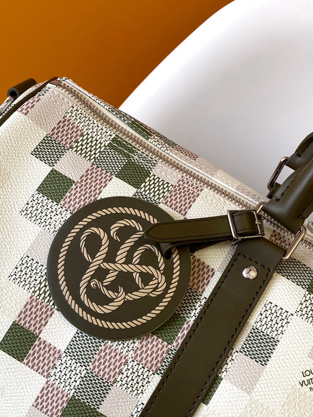 lv