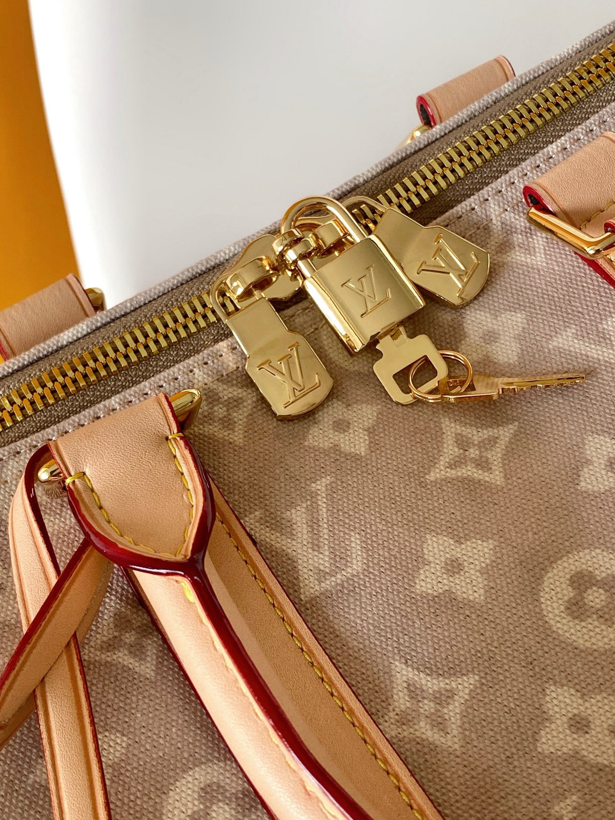 Lv