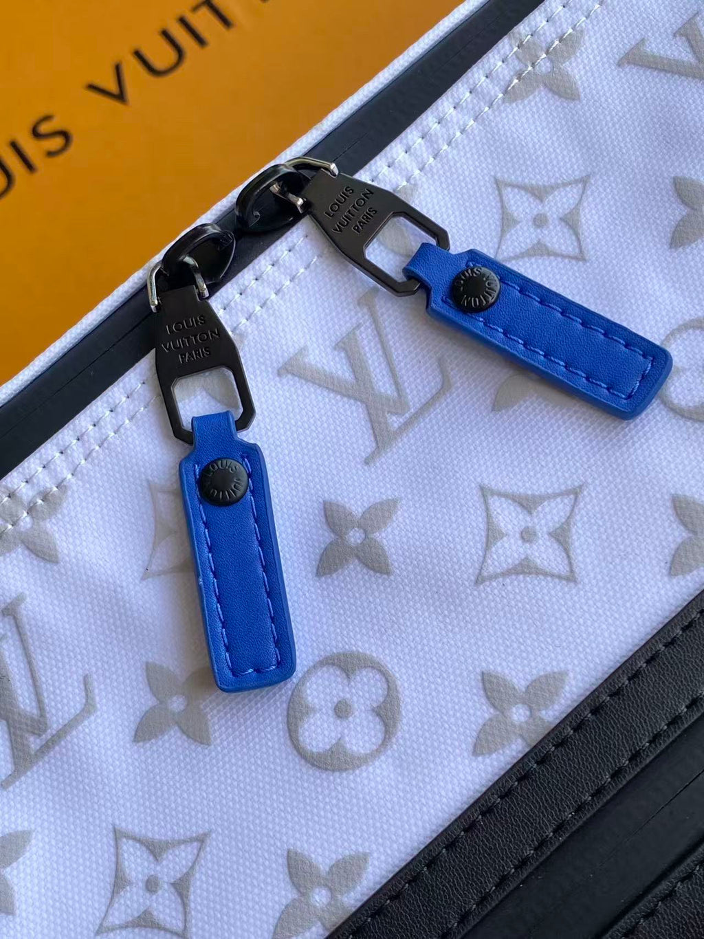 Lv