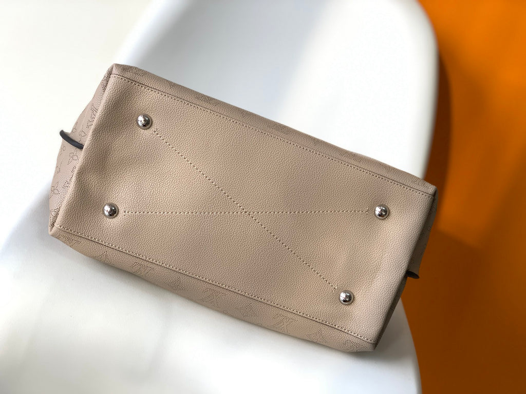 LV