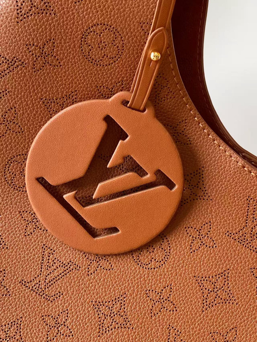 LV