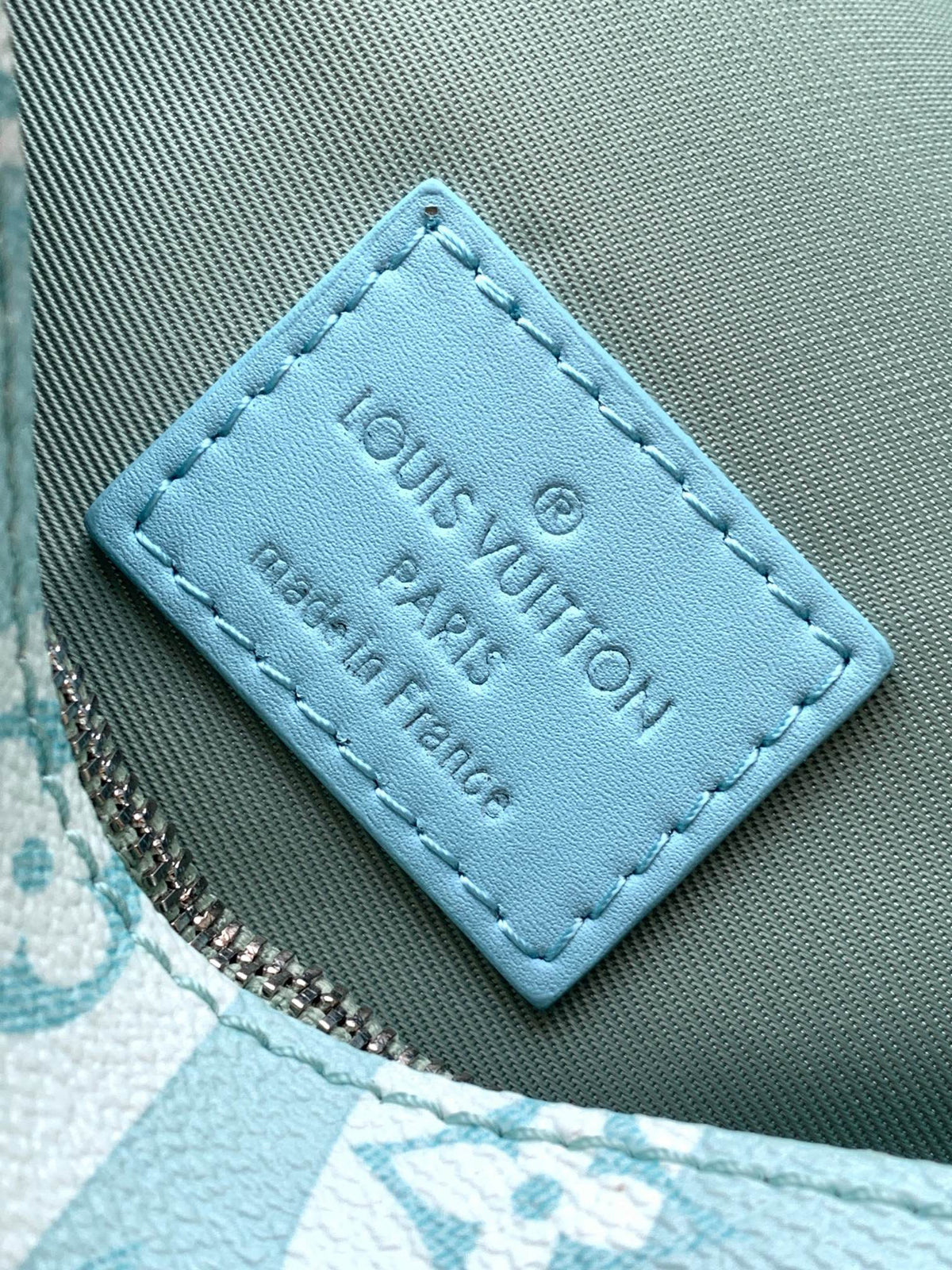 Lv