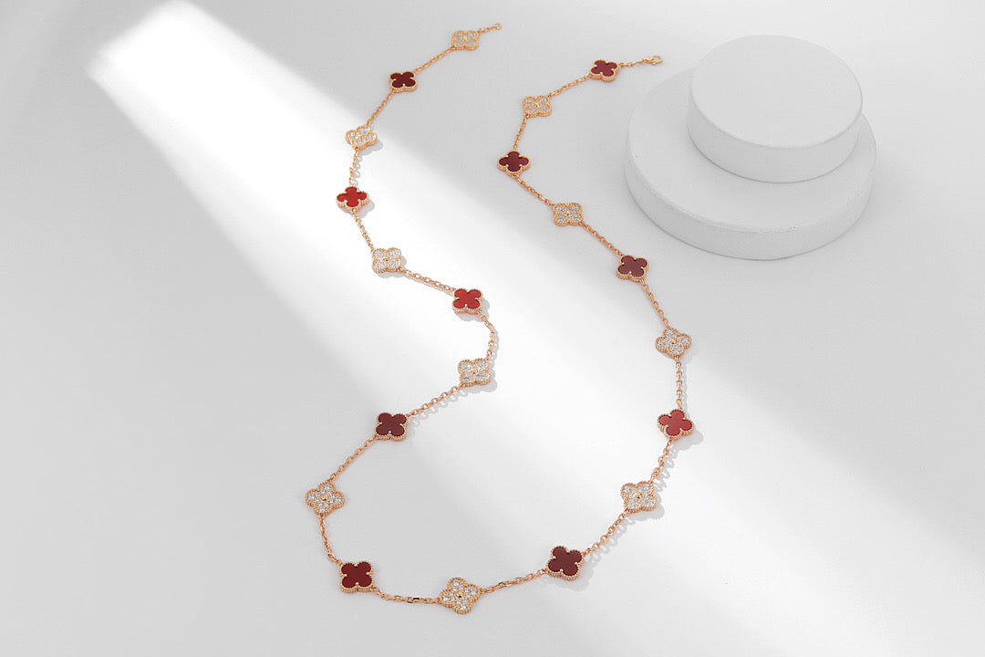 Vca necklace 20 flowers  red with diamonds