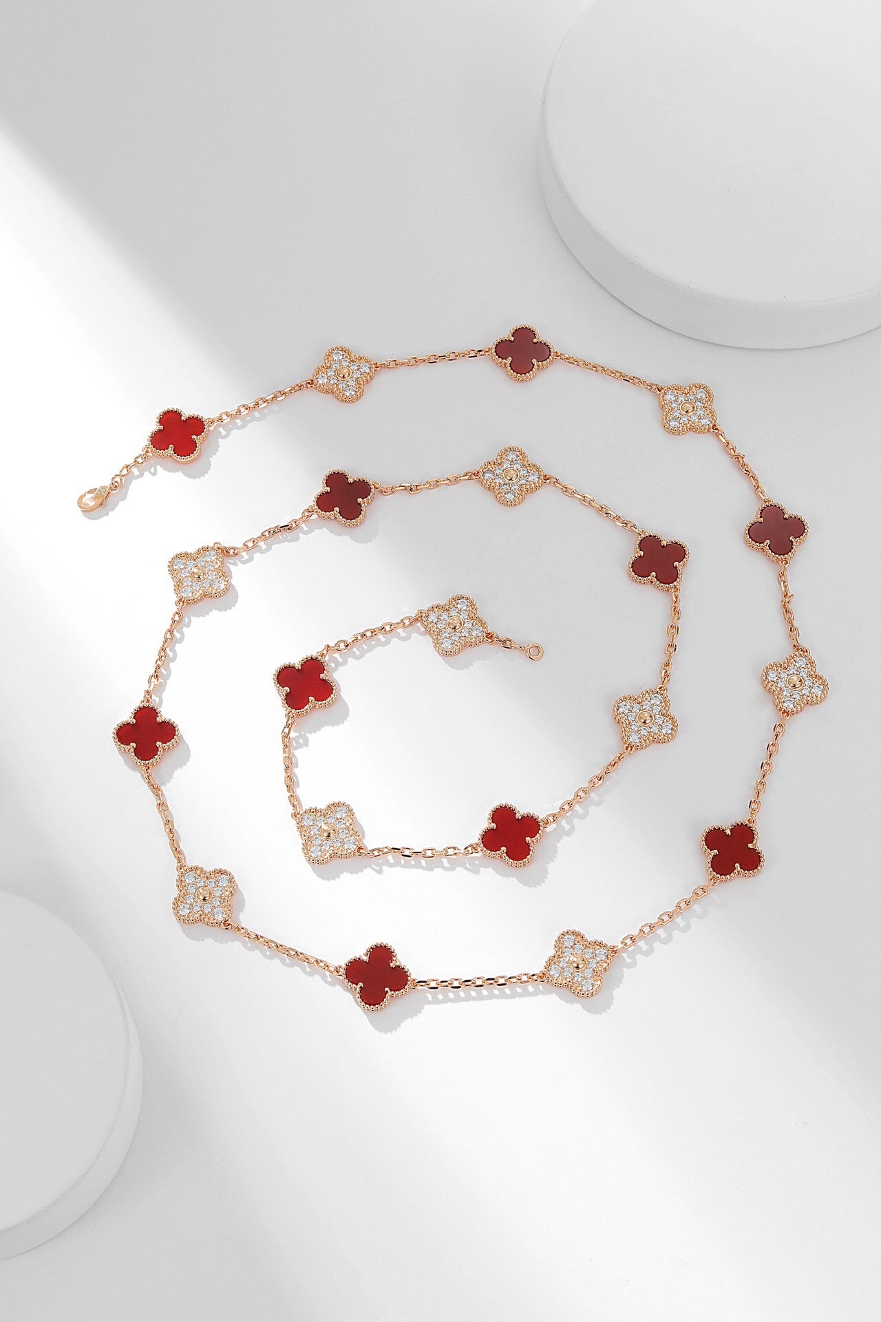 Vca necklace 20 flowers  red with diamonds