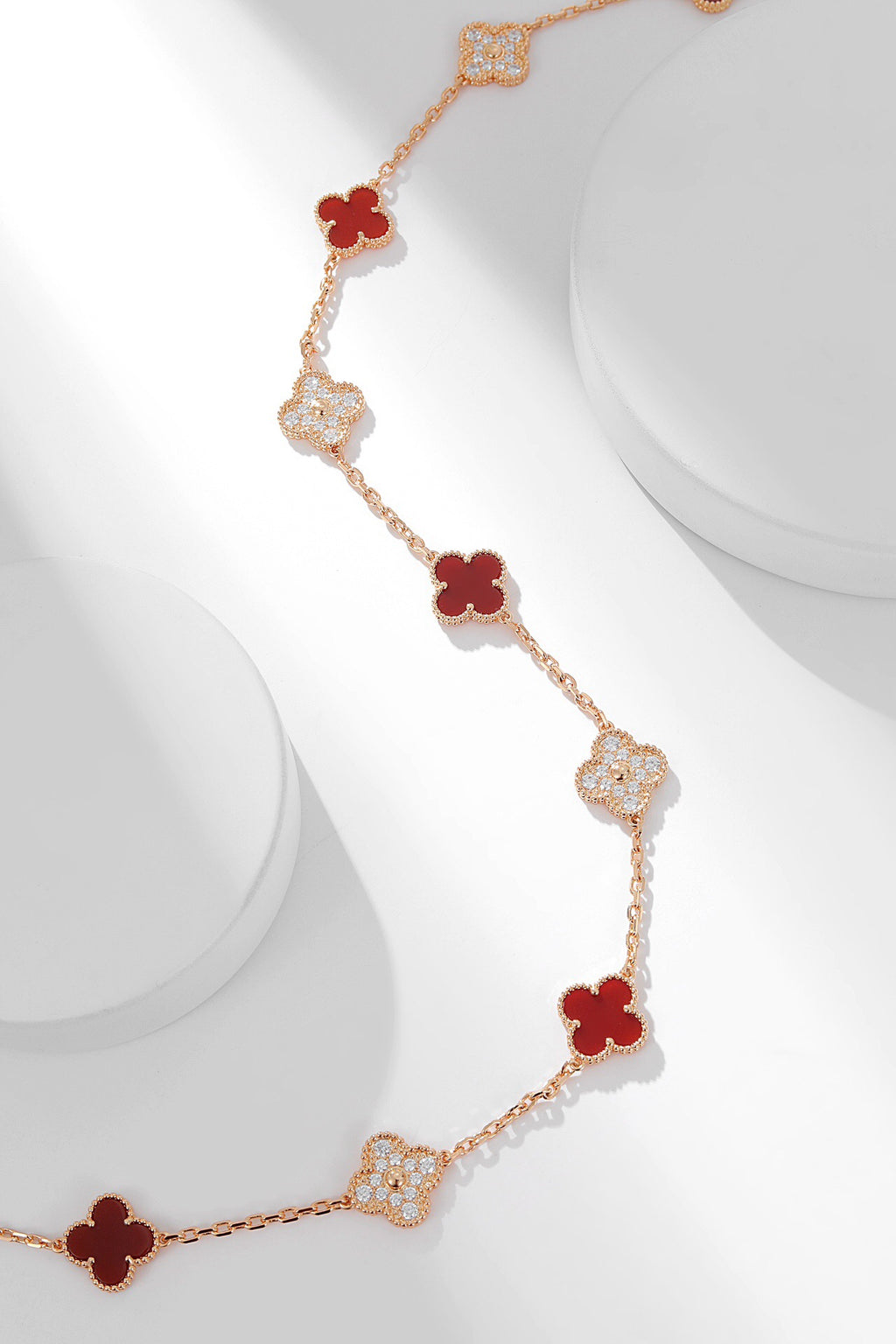 Vca necklace 20 flowers  red with diamonds