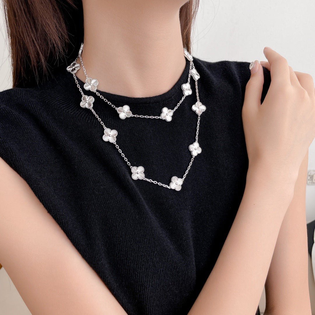 Vca necklace 20 flowers