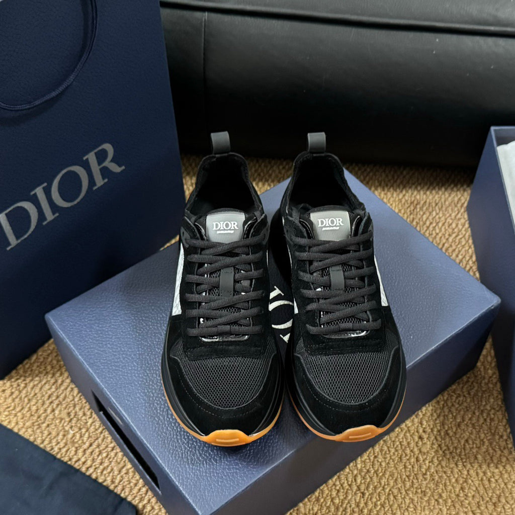 Dior Runner
