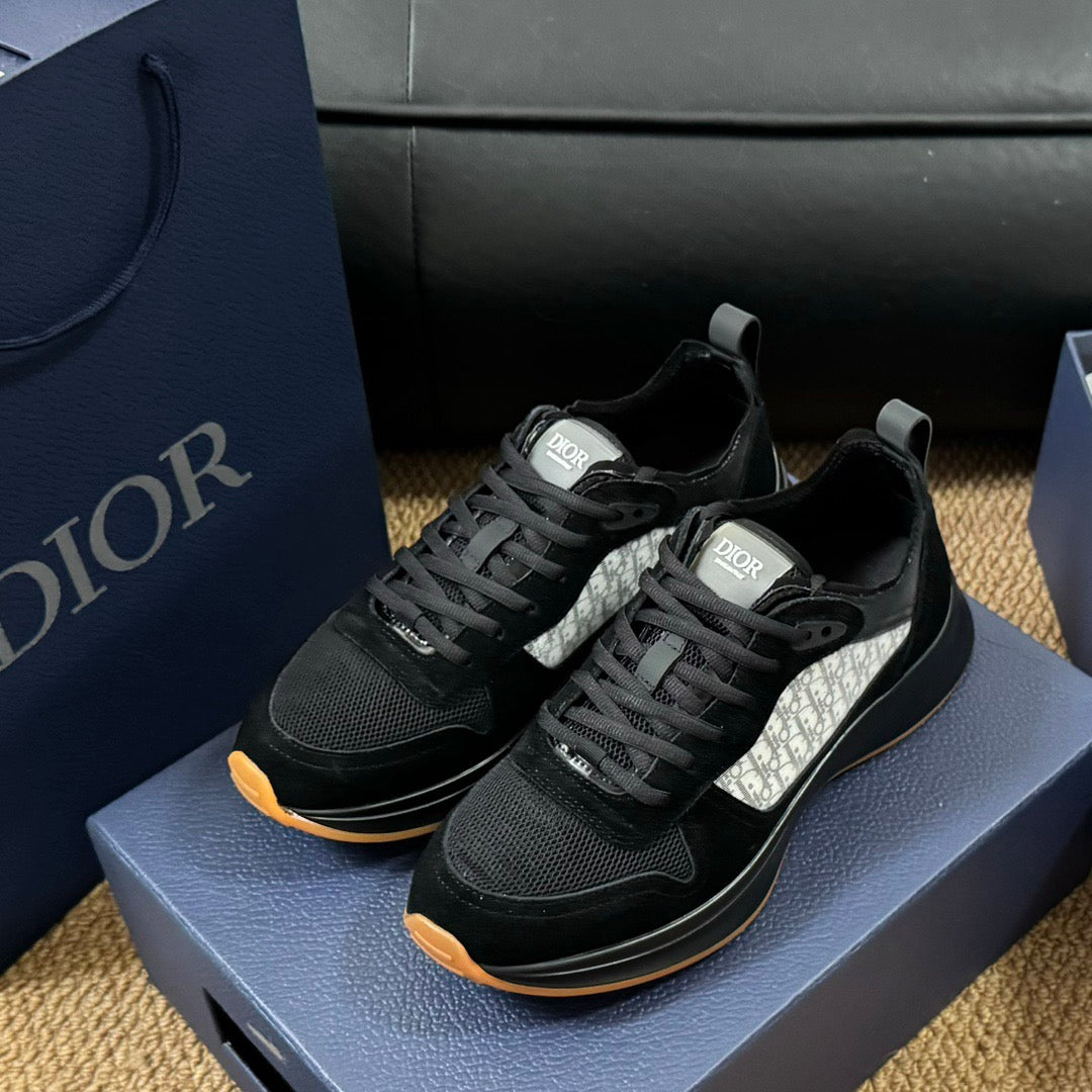 Dior Runner