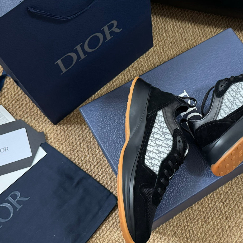 Dior Runner