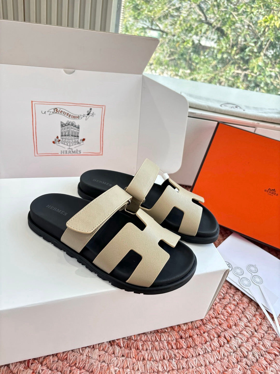 H slippers