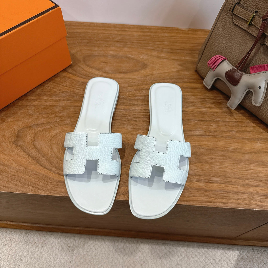 H slippers