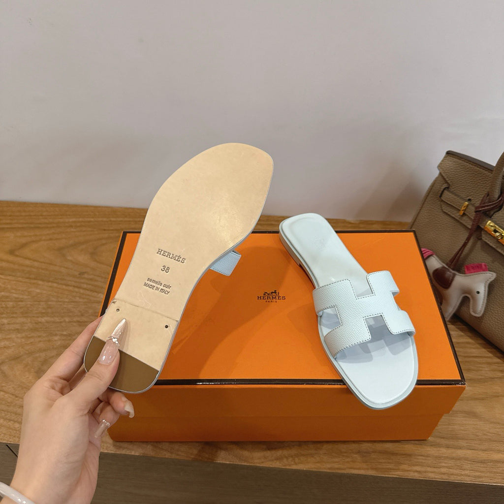 H slippers