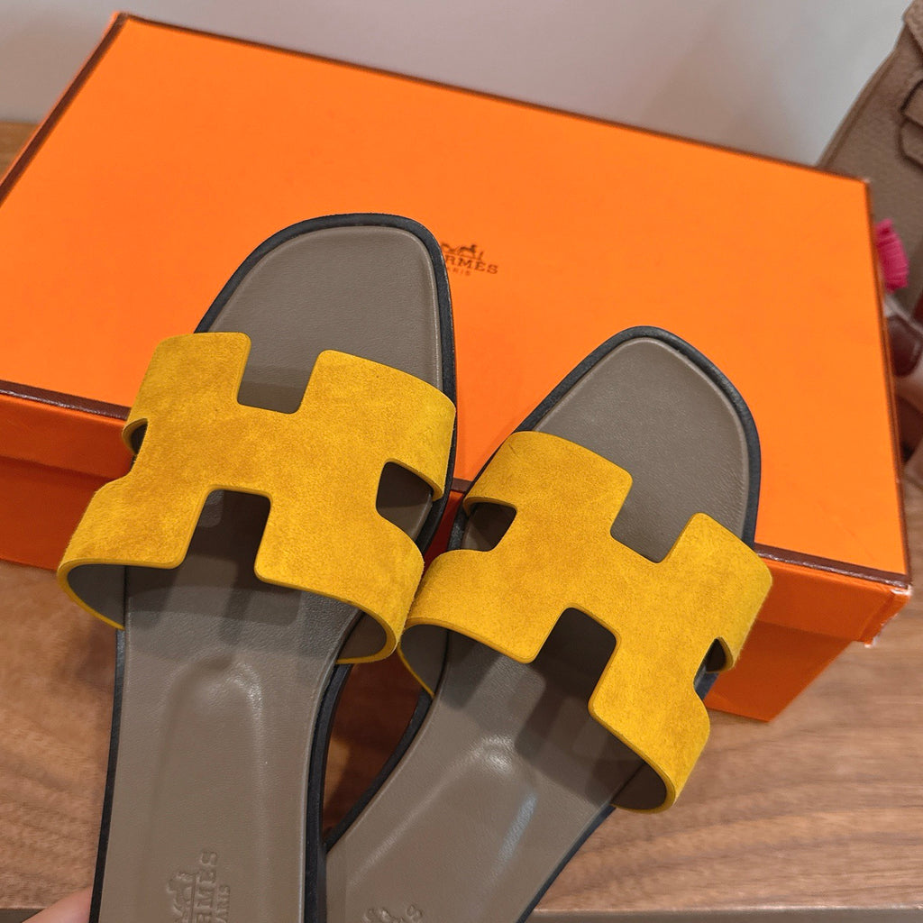 H slippers