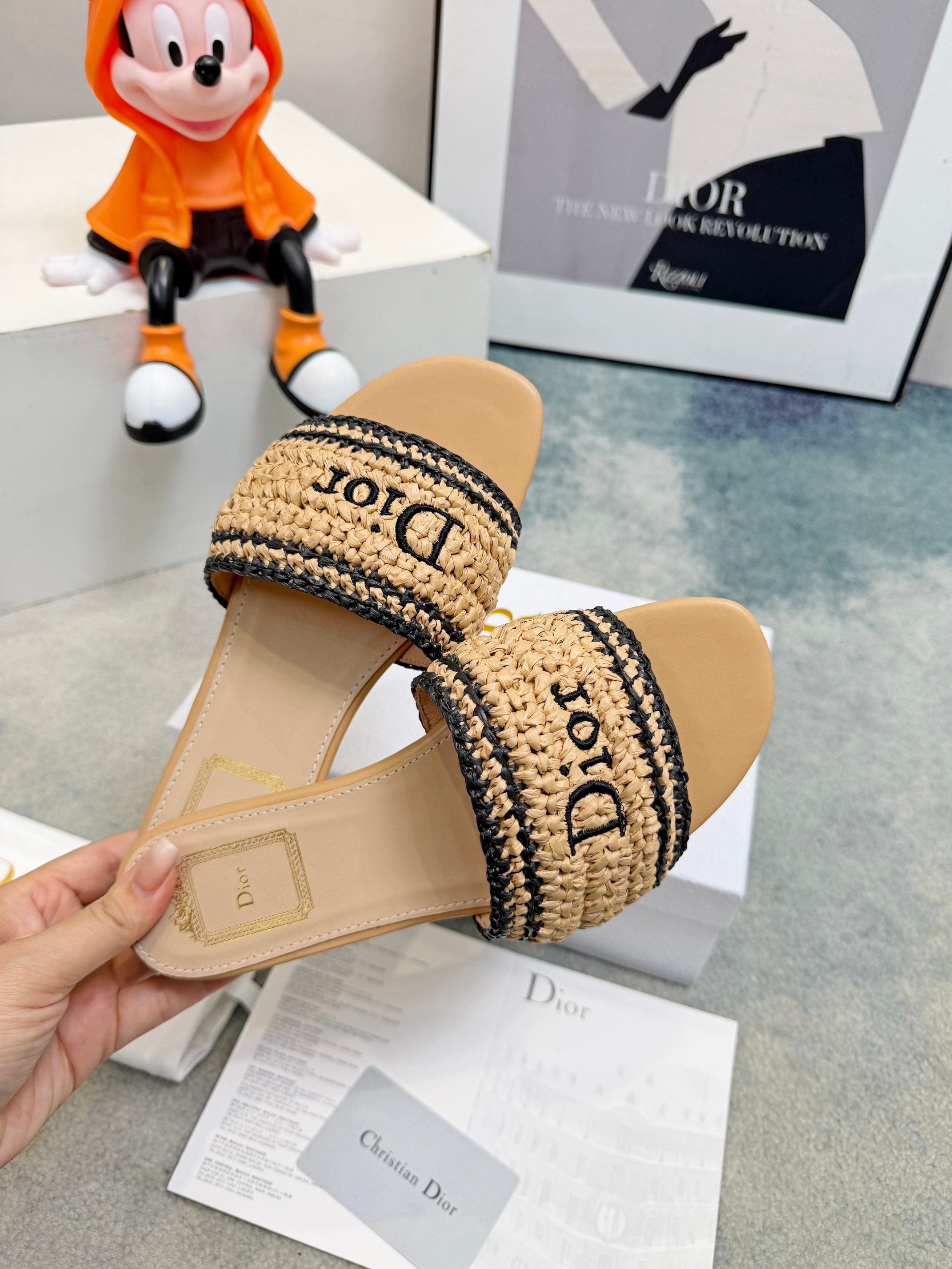Dior