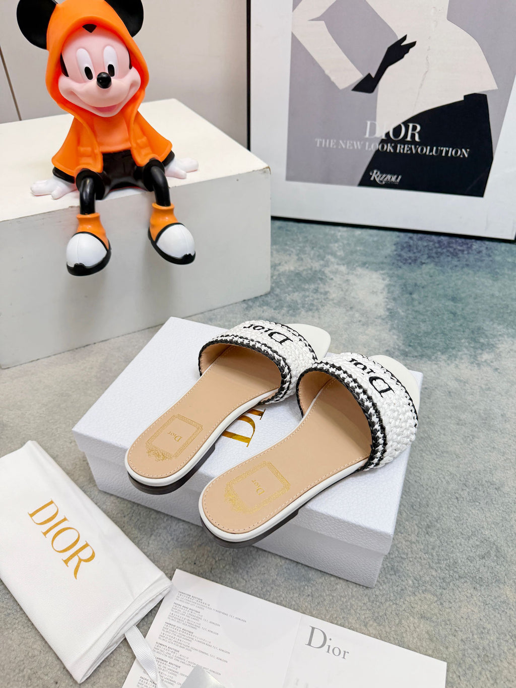 Dior