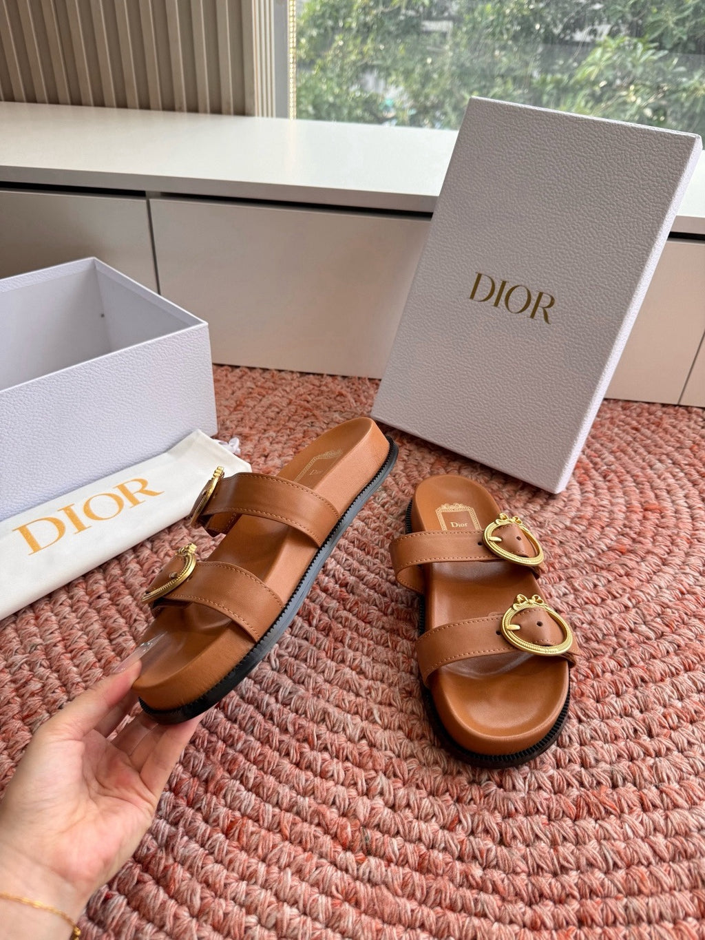 Dior