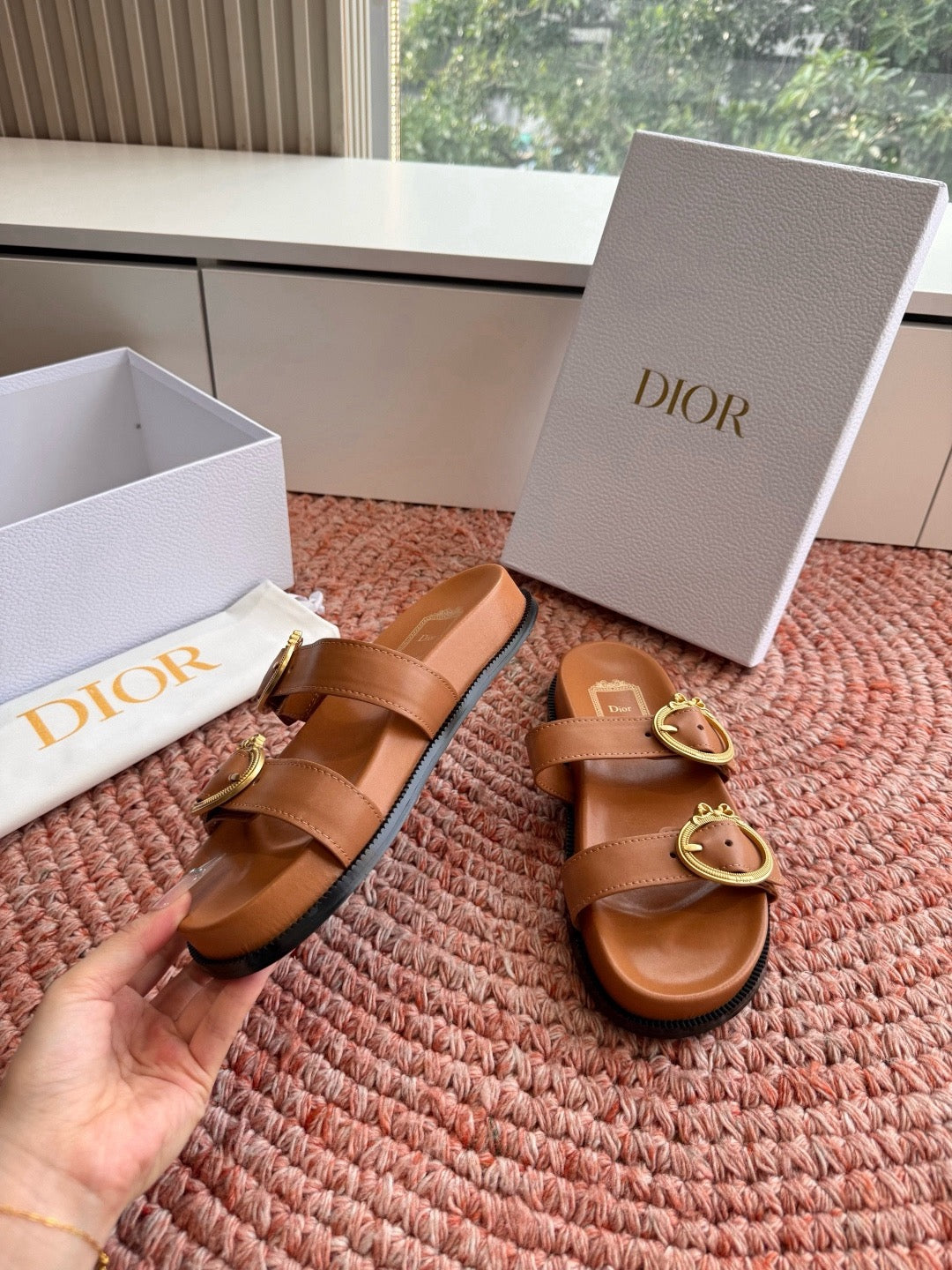 Dior