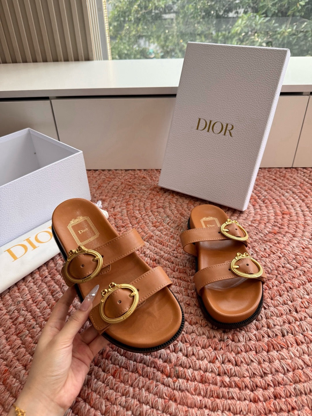 Dior