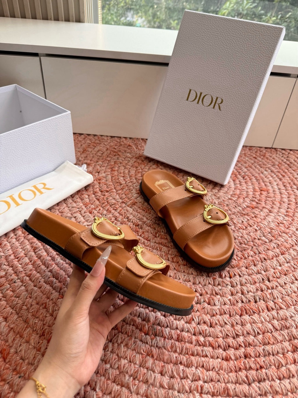 Dior