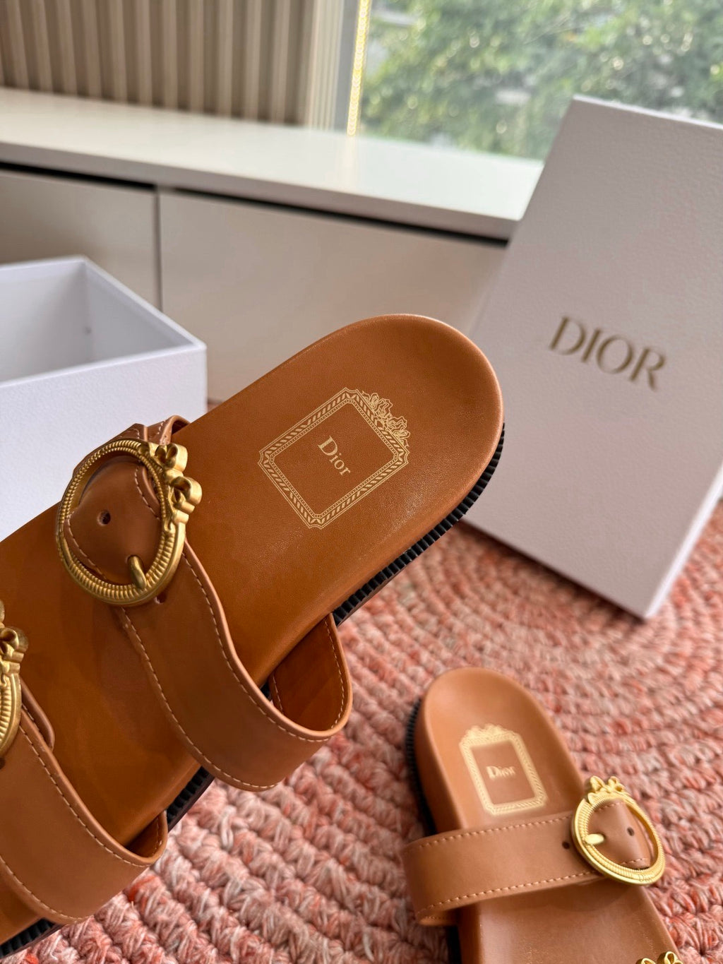 Dior