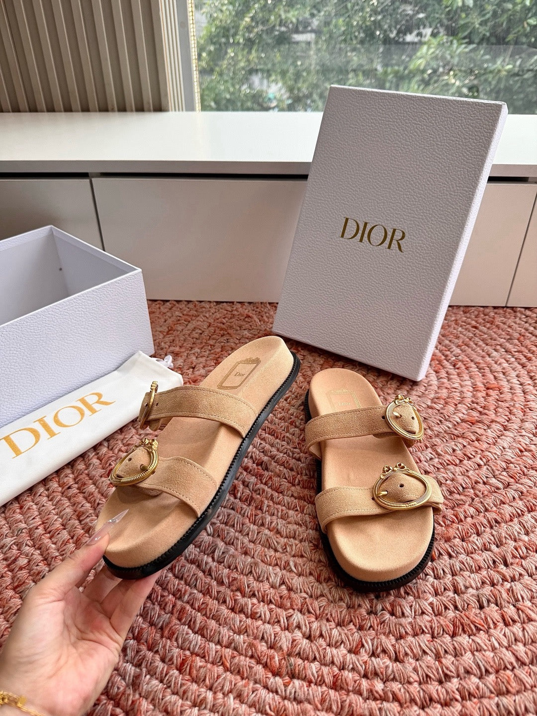 Dior
