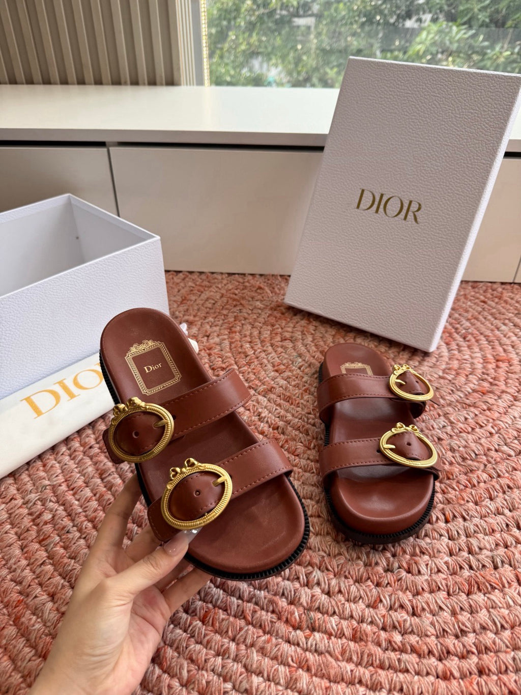 Dior
