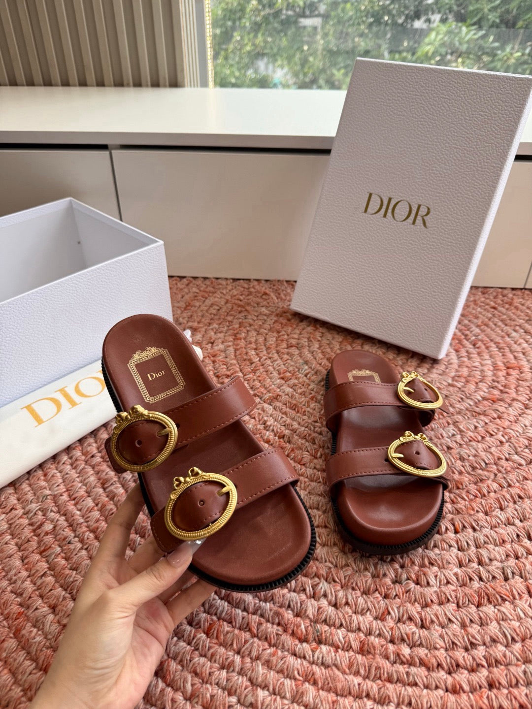 Dior