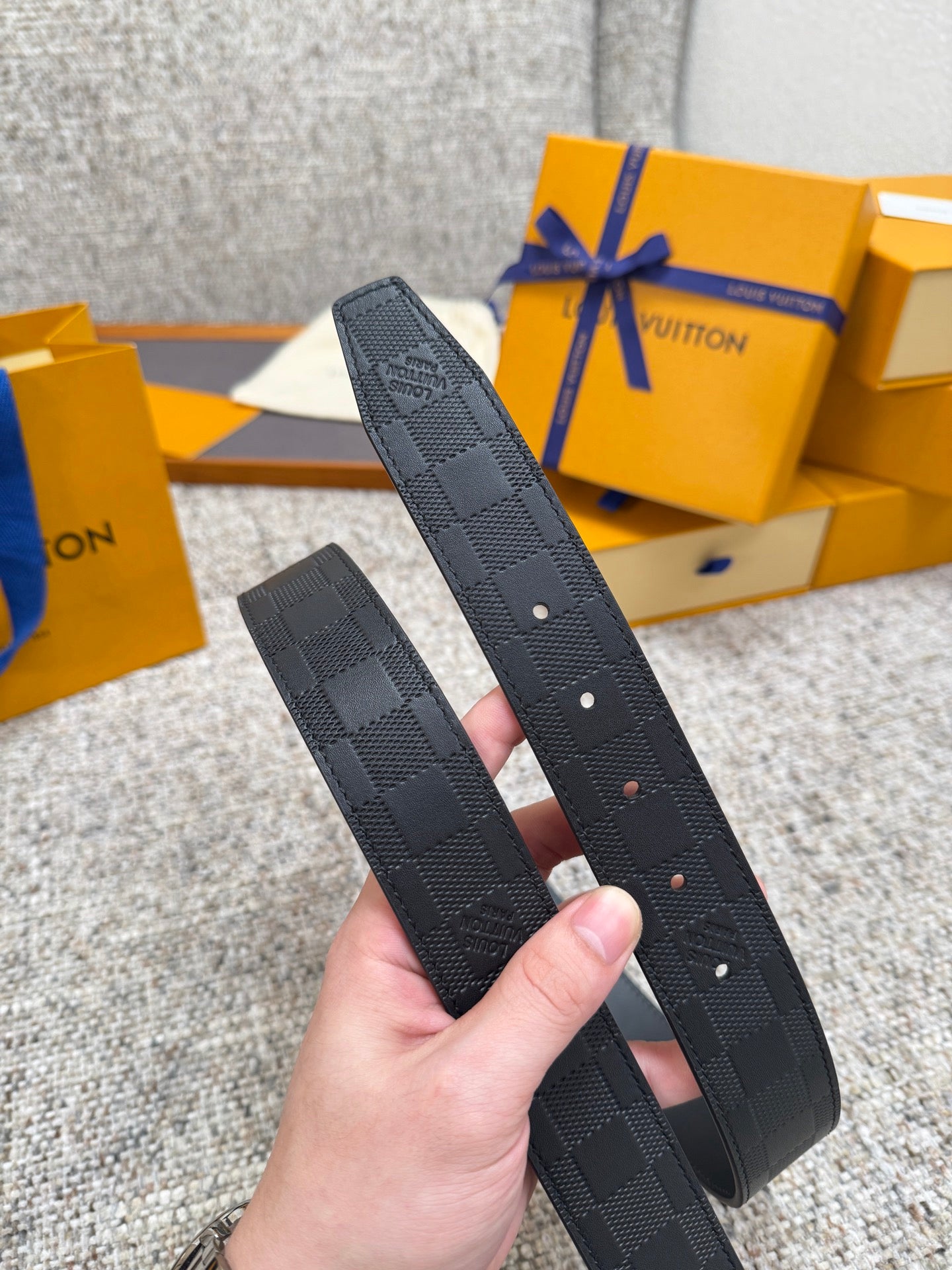 Lv belt