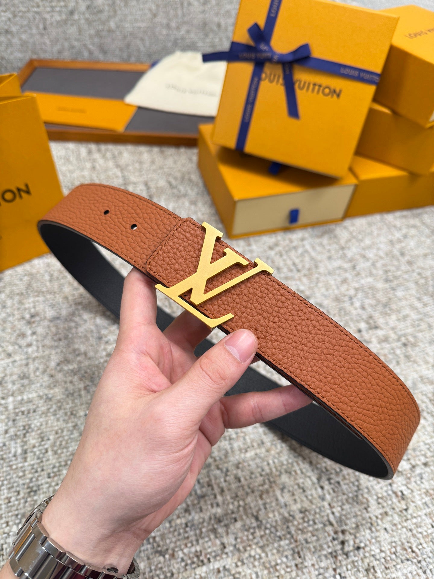Lv belt