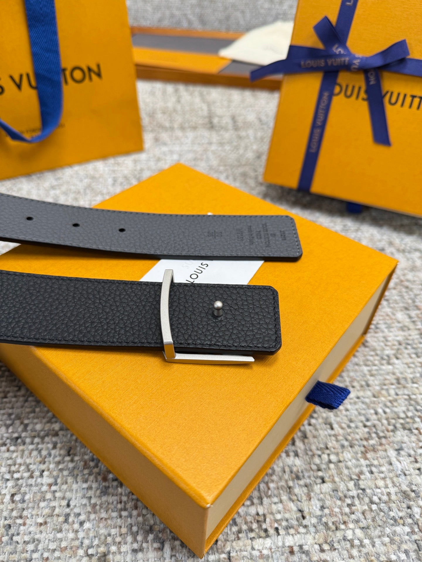 Lv belt
