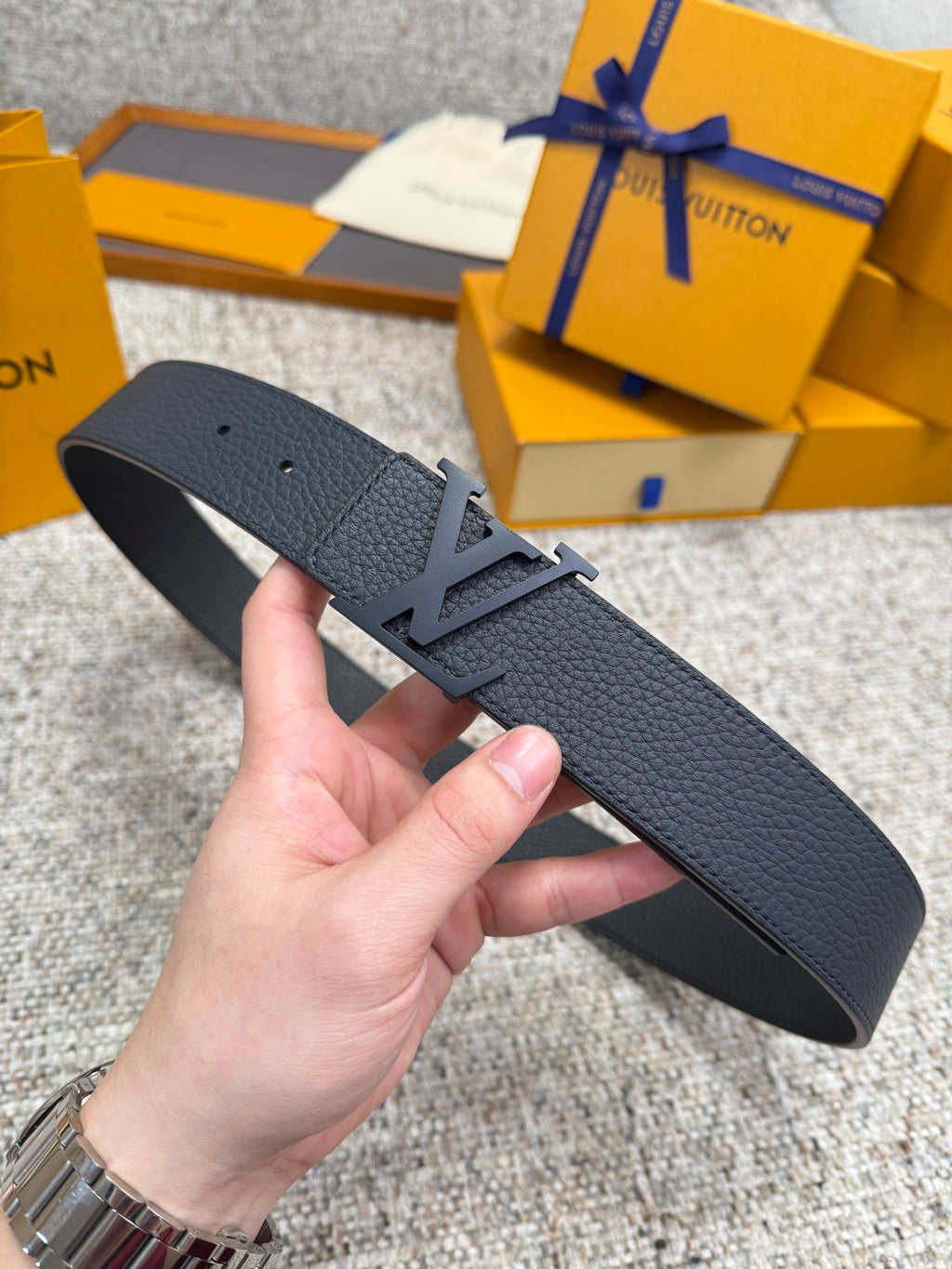 Lv belt